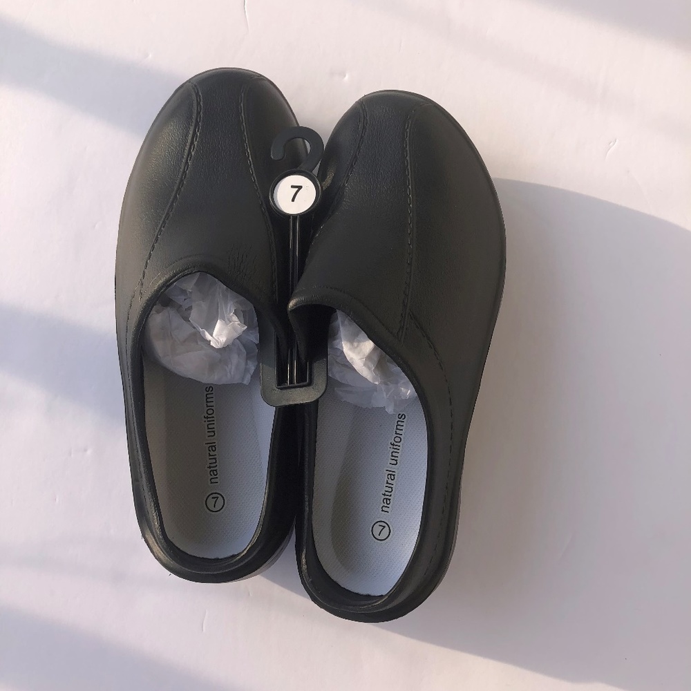 Clogs